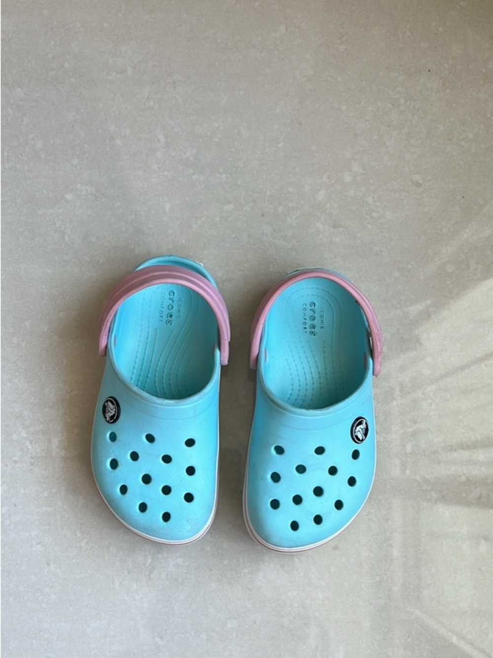 Crocs size C9
